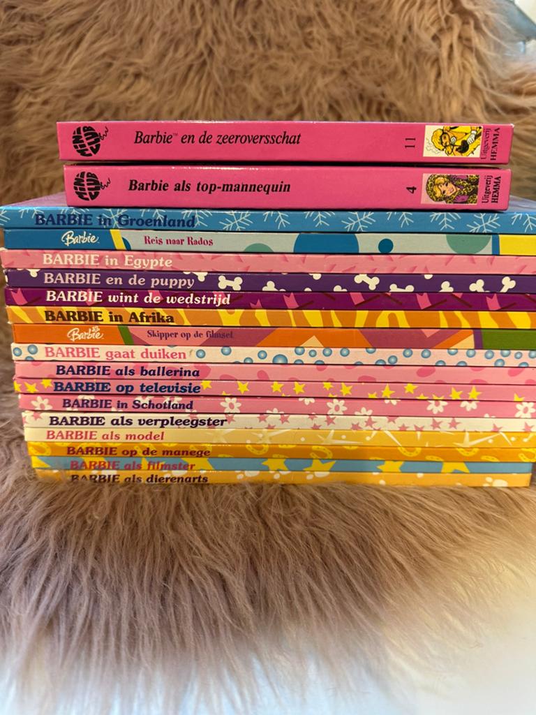 Barbie boeken uitzoeken 2,50 per stuk, Ophalen of Verzenden, Zo goed als nieuw