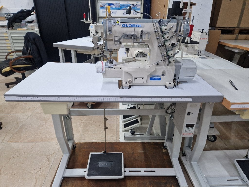 Global CB 3703-56E-AUT Naaimachine–Zo goed als nieuw4, Ophalen, Zo goed als nieuw, Naaimachine, Overige merken