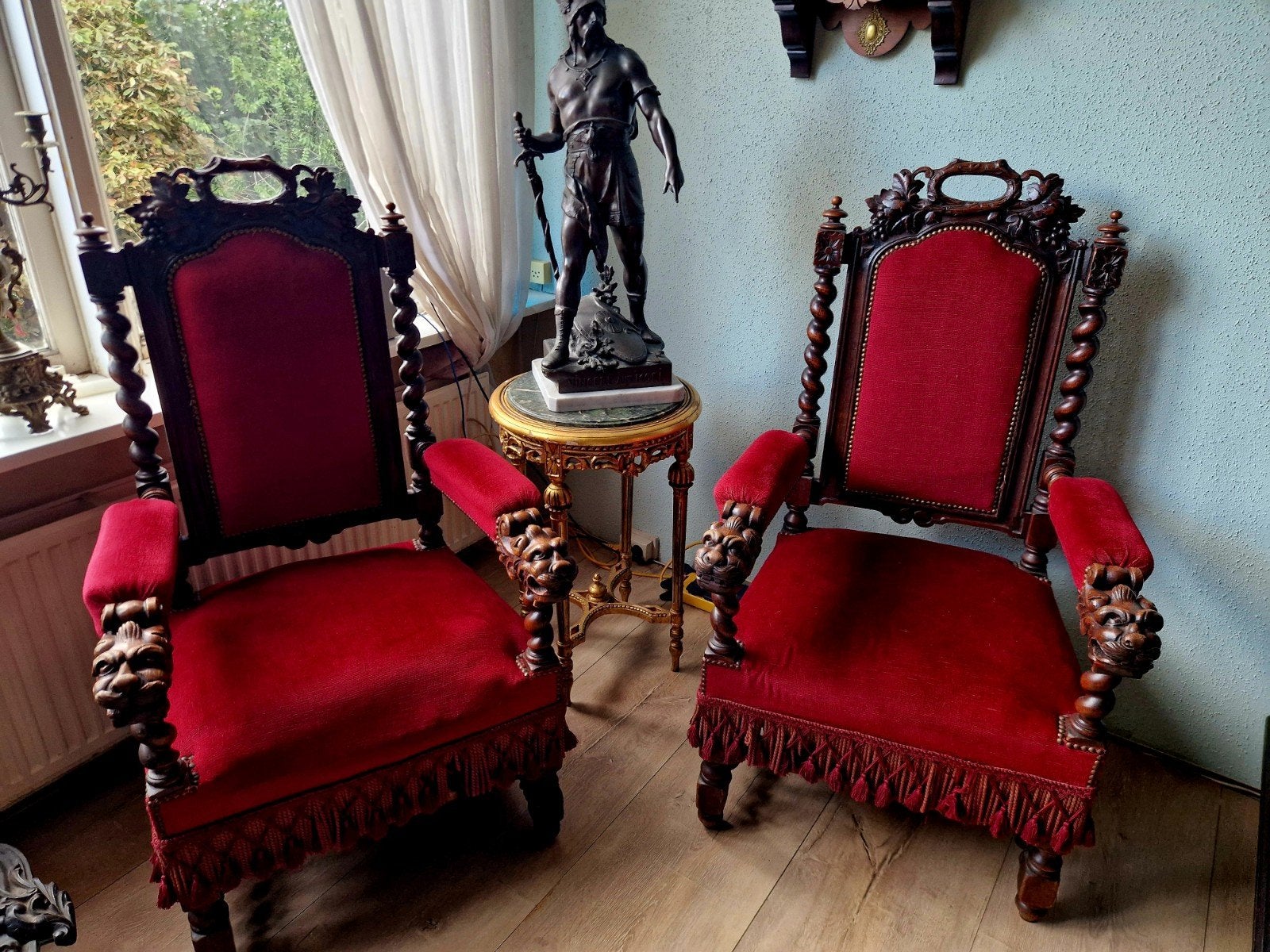 Antieke Barok Fauteuils - Rood Fluweel & Houtsnijwerk, Ophalen of Verzenden