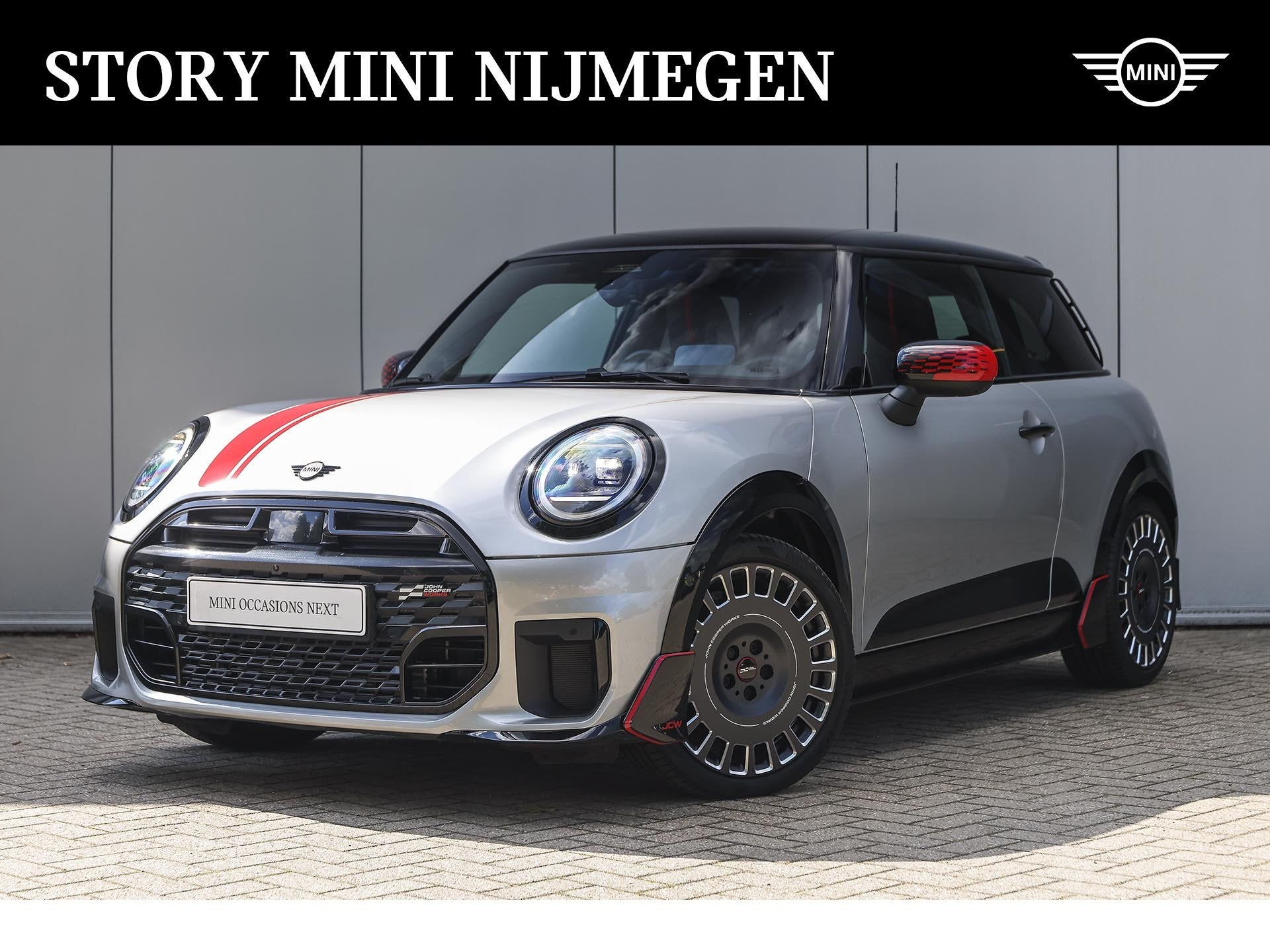 MINI Hatchback Cooper S Automaat / JCW / Pakket L / JCW / Pa, Auto's, Gebruikt, 4 cilinders, Met garantie (alle), 4 stoelen