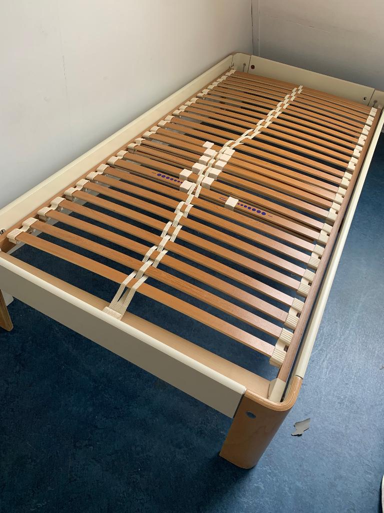 Auping Auronde, Huis en Inrichting, Slaapkamer | Bedden, Ophalen, Gebruikt, 90 cm, Eenpersoons