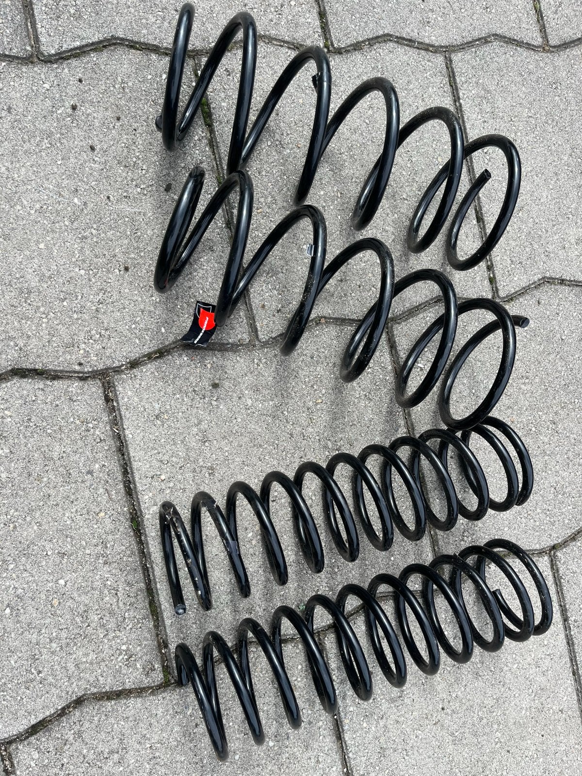 Set originele veren Golf 1 GTI/Cabrio, Ophalen, Nieuw, Volkswagen