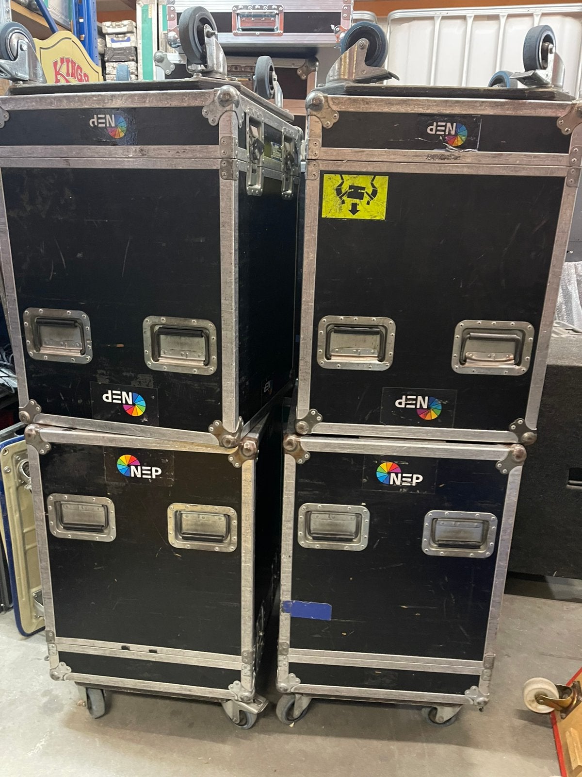 STOLPCASES 2 Stuks 56x56cm 10,5+62,5cm In deksel + Wheels, Ophalen, Gebruikt, Overige instrumenten, Flightcase