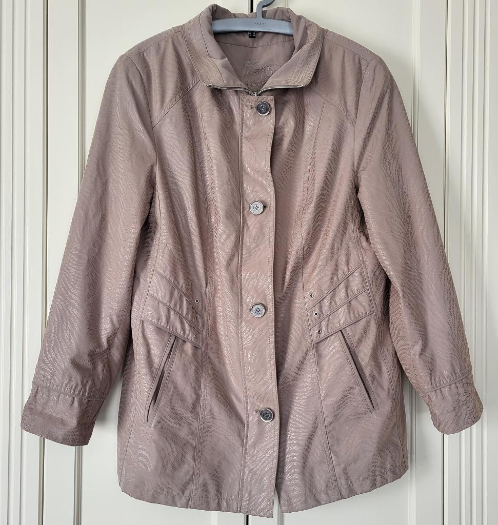 Barbara Lebek, tussenjas, zomerjas, beige, maat 42, Beige, Maat 42/44 (L), Ophalen of Verzenden, Zo goed als nieuw