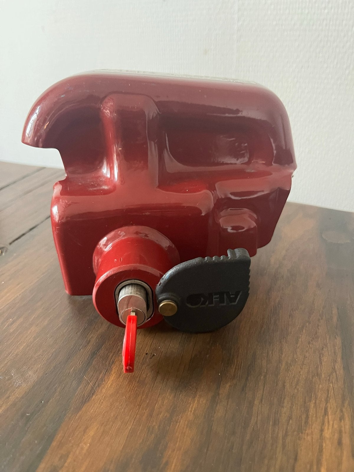 Rood AL-KO Safety Dissel Slot - SCM Goedgekeurd, Auto diversen, Ophalen, Gebruikt