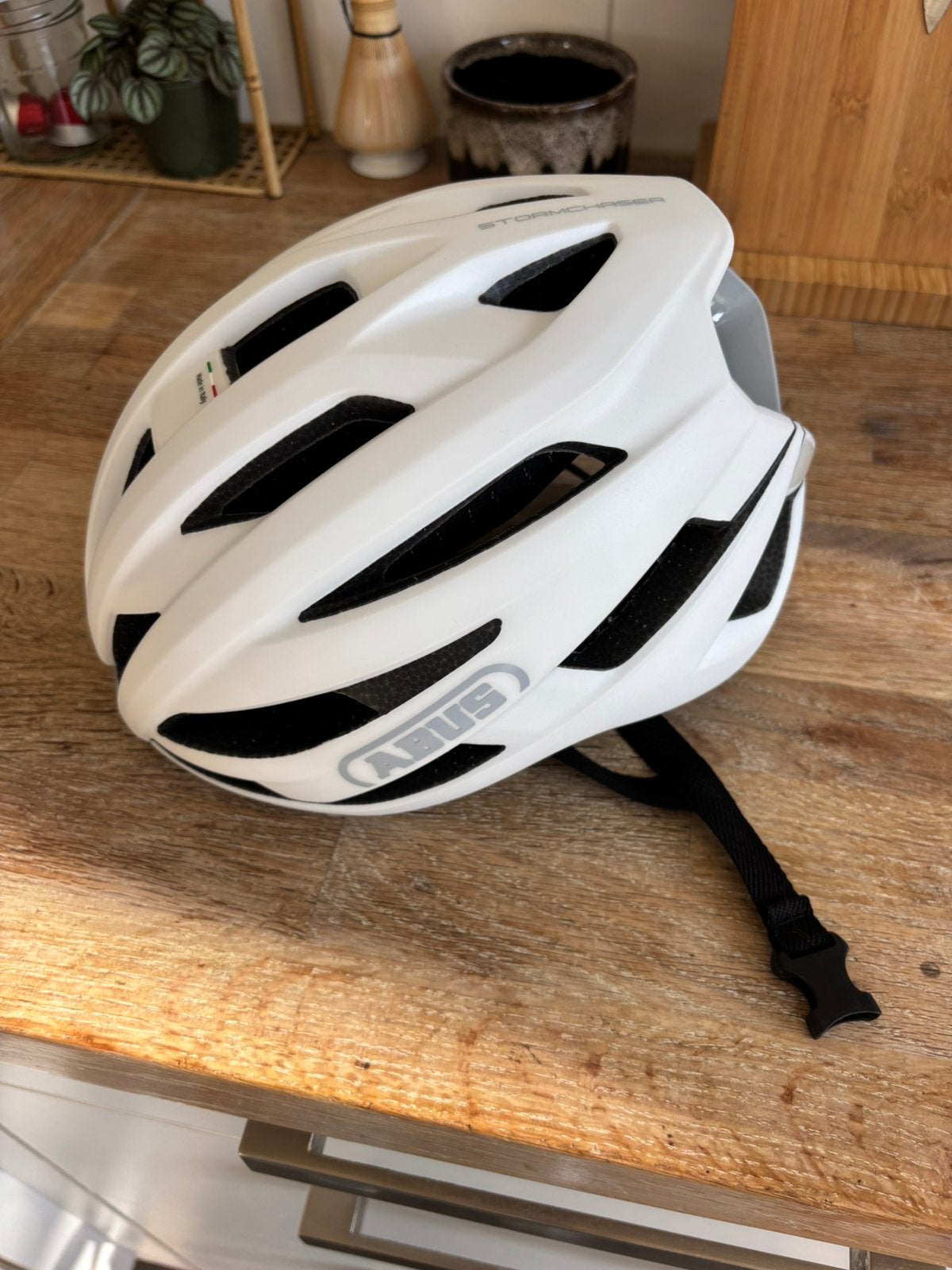 Abus Stormchaser Ace polar white fietshelm, maat S, Ophalen, Zo goed als nieuw, S, Heer of Dame