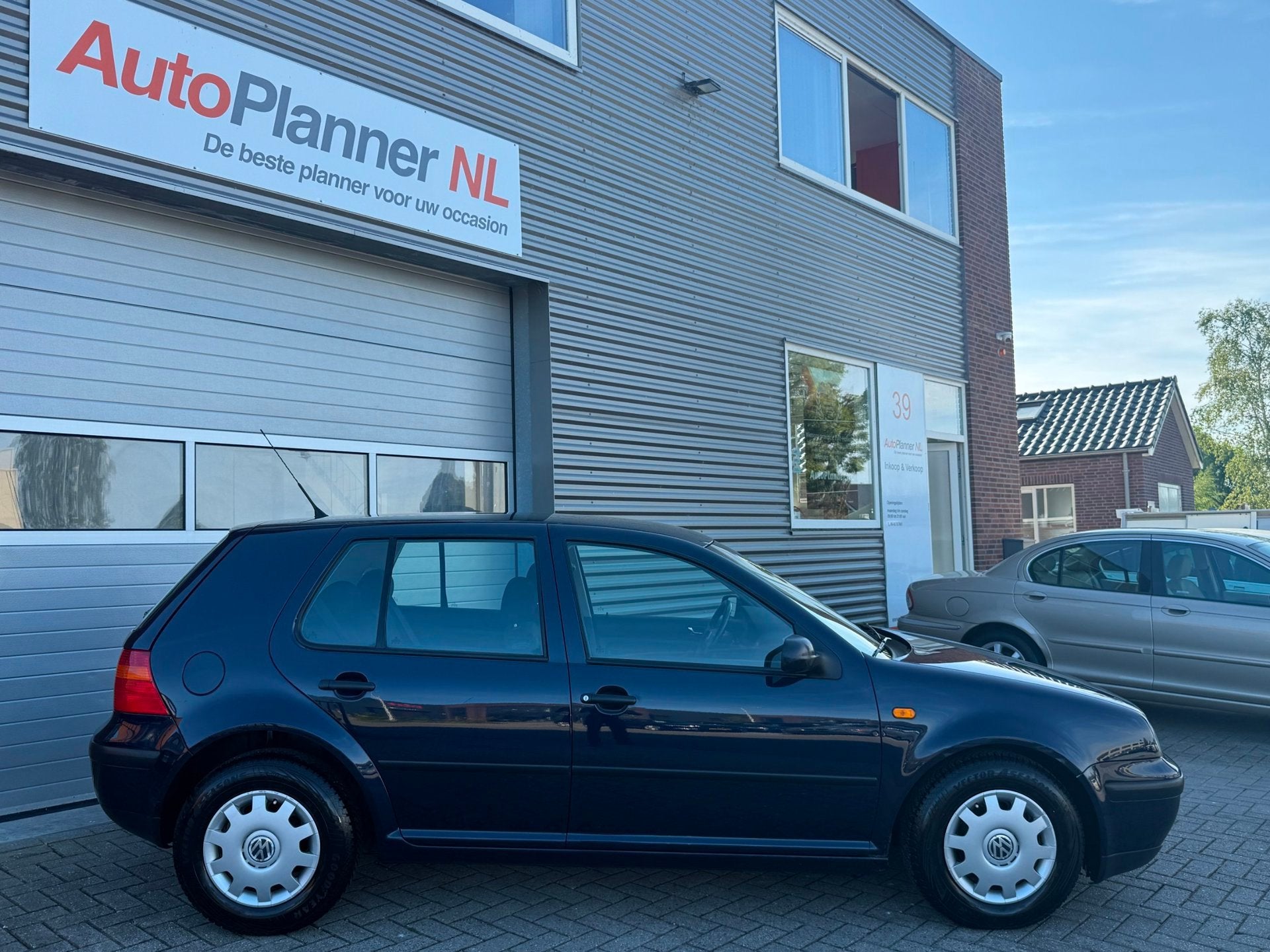 Volkswagen Golf IV 1.6! 5-Drs! Automaat! Airco! Lage kmstand, Stof, Gebruikt, Zwart, 4 cilinders