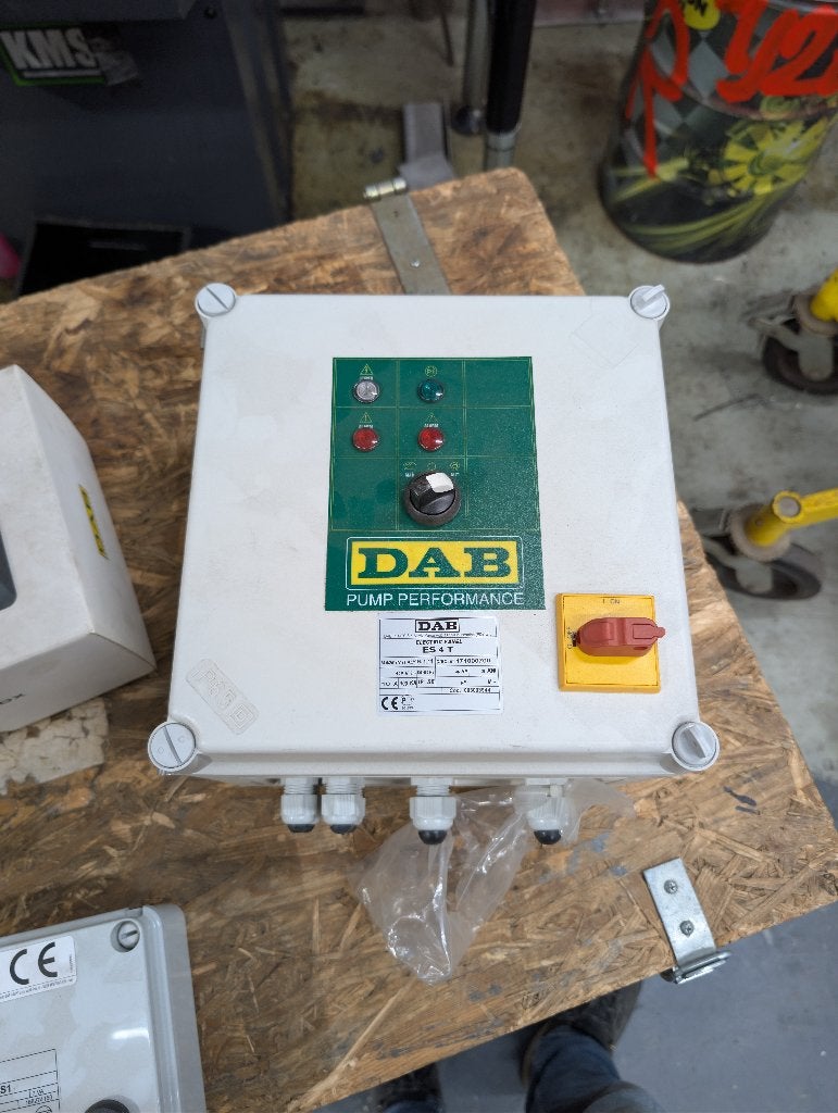 DAB ES 4 T 008003944, Tuin en Terras, Waterpompen, Ophalen, Zo goed als nieuw, Elektrisch, Overige typen