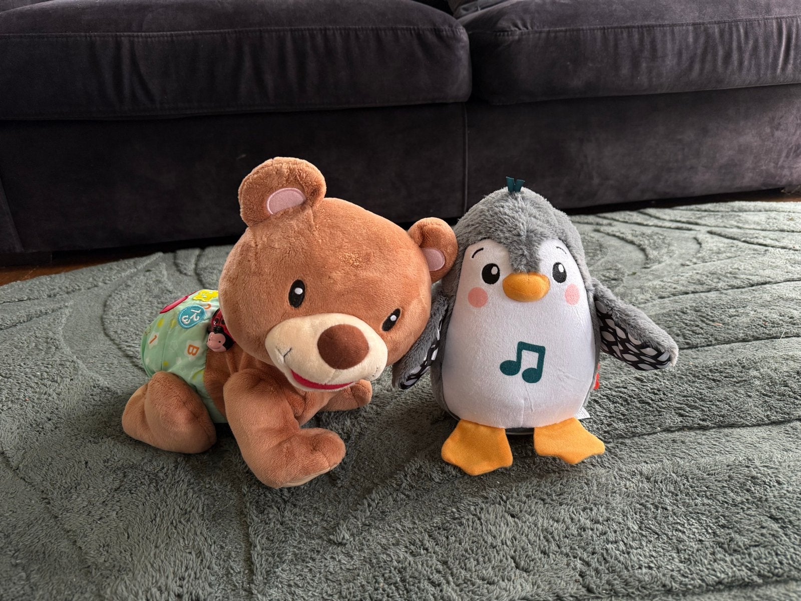 VTech Kruipbeer & Fisher-Price Muziek Pinguïn, Ophalen of Verzenden, Zo goed als nieuw, Overige typen, Met geluid