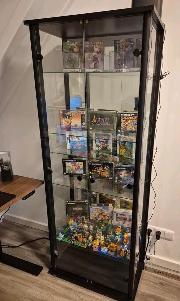Vitrinekasten met oa spiegelwand en glazen planken zwart, Ophalen, 50 tot 100 cm, Glas, Modern