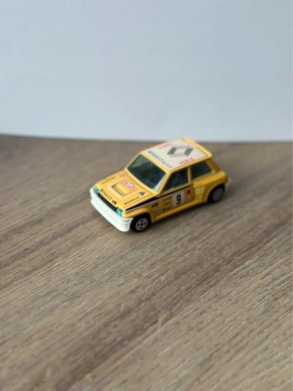 Bburago Renault 5 Turbo raceauto, Hobby en Vrije tijd, Modelauto's | 1:43, Ophalen of Verzenden, Zo goed als nieuw, Auto, Overige merken