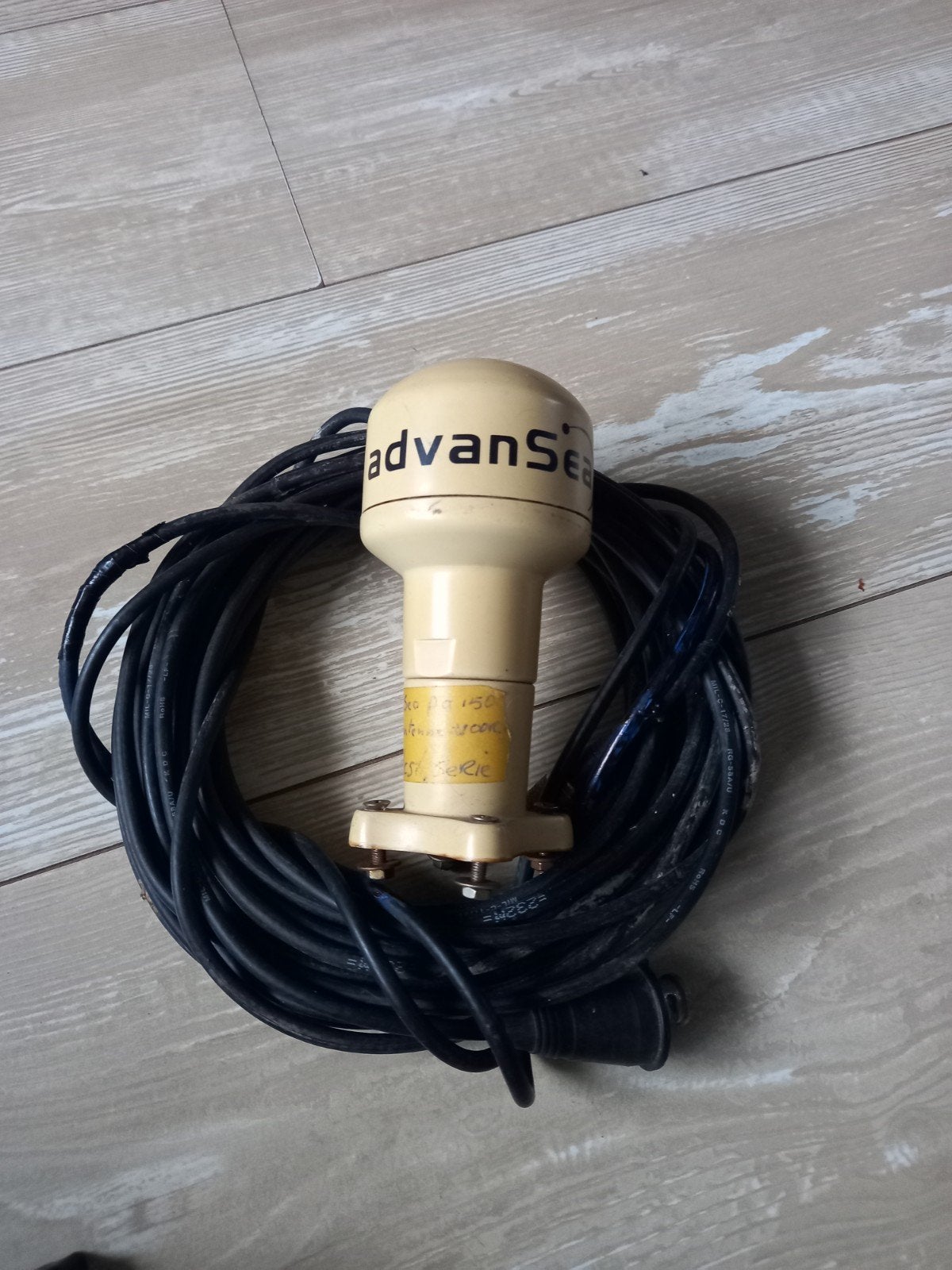 GPS antenne, Ophalen, Antenne