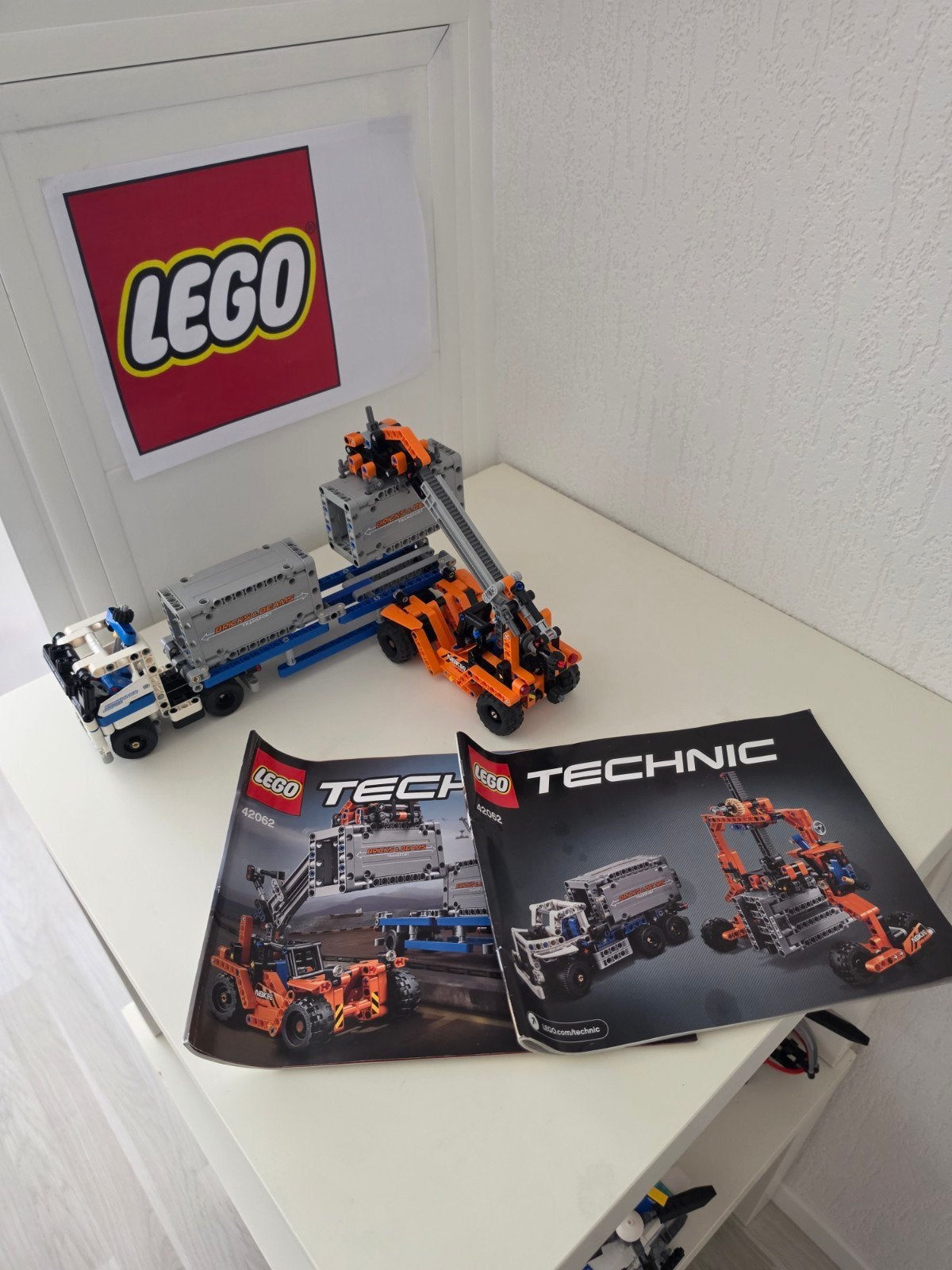 LEGO Technic Containertransport 42062 met instructies, Ophalen of Verzenden, Zo goed als nieuw