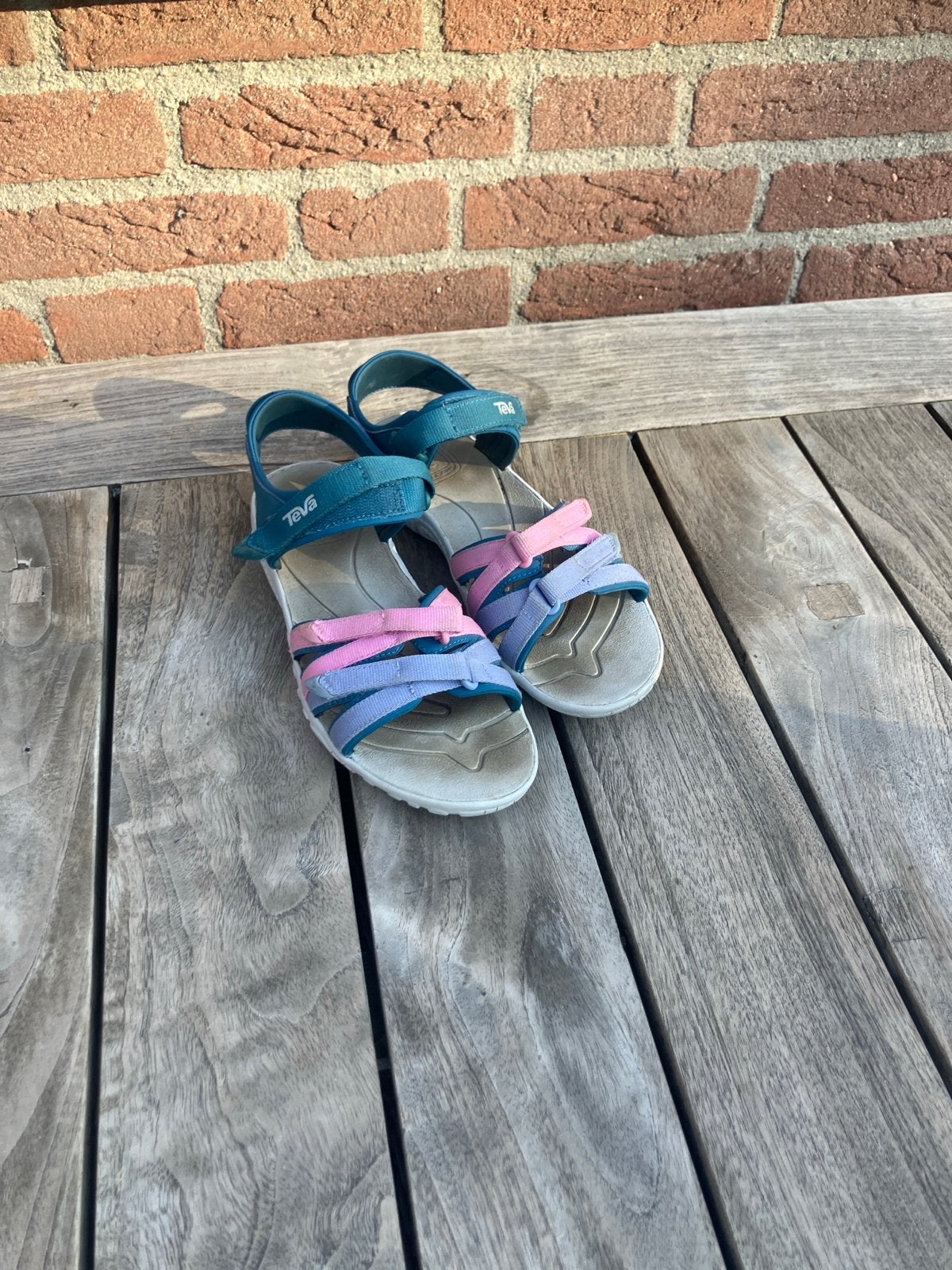 Teva Sandalen Maat 37 - Comfortabel en Stijlvol, Ophalen of Verzenden, Gedragen, Overige kleuren, Sandalen of Muiltjes