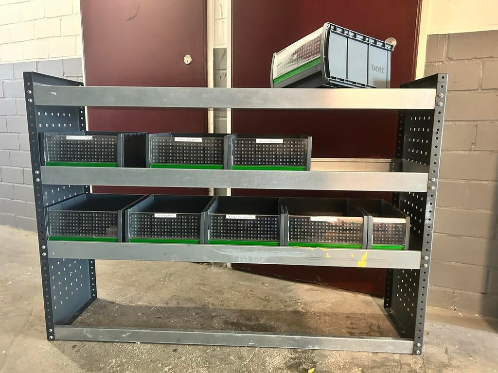 Bott bedrijfswageninrichting met bakken - 127,5x32x90 cm, Ophalen, Zo goed als nieuw