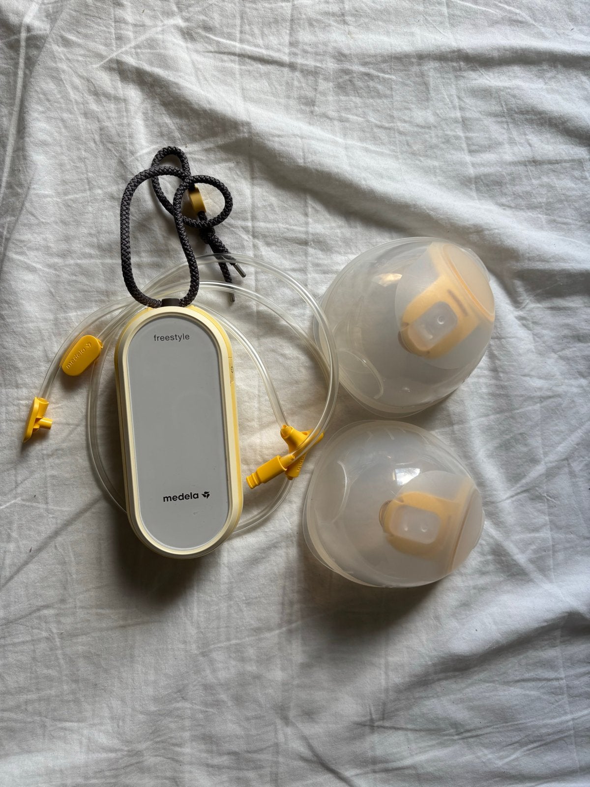 Medela Freestyle Borstkolf met accessoires, Kinderen en Baby's, Ophalen, Gebruikt