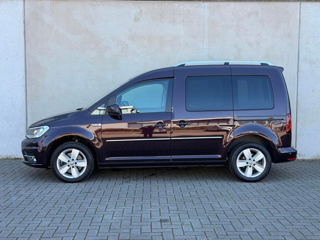 VW Caddy 1.4 TSI Highline Xenon CarPlay Standkachel ACC Lede, Voorwielaandrijving, 125 pk, Gebruikt, 5 stoelen