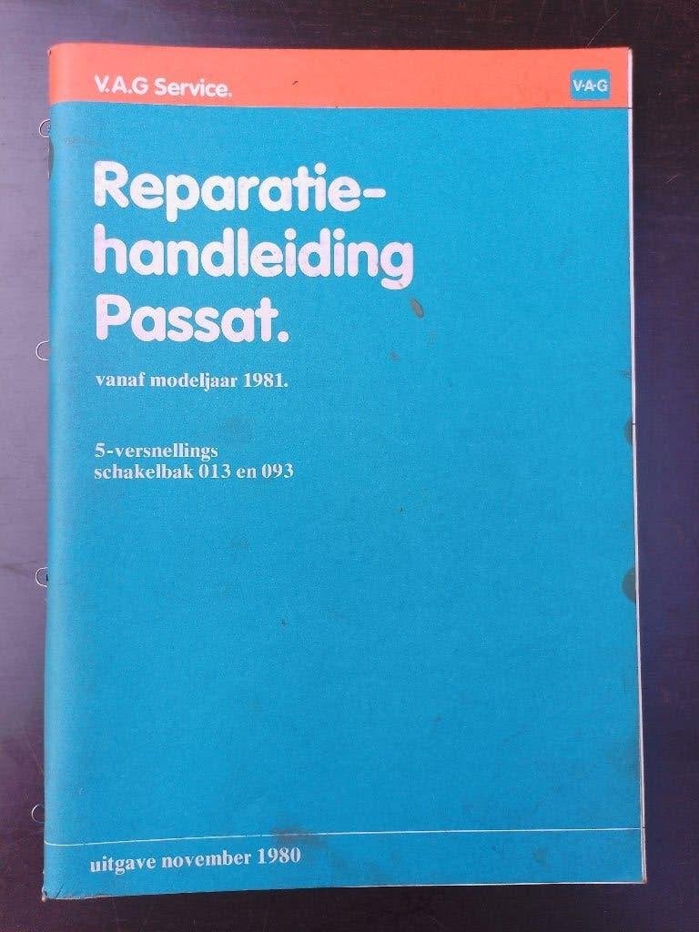 Vw Passat B2 dealer werkplaatsboek 013 + 093 Versnellingsbak, Ophalen of Verzenden, Gelezen, Volkswagen