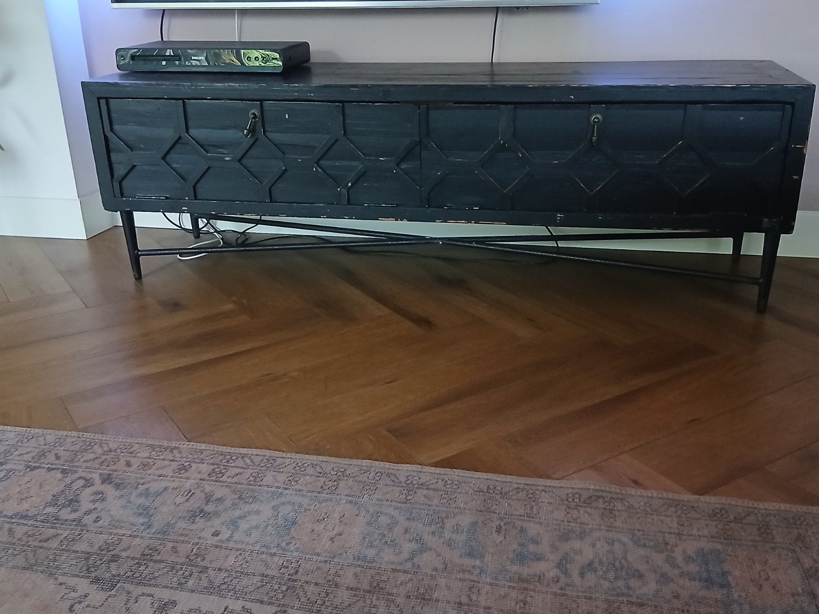 bepurehome TV-meubel - Zwart houten dressoir met opbergruimt, Huis en Inrichting, Kasten | Televisiemeubels, Gebruikt, 150 tot 200 cm