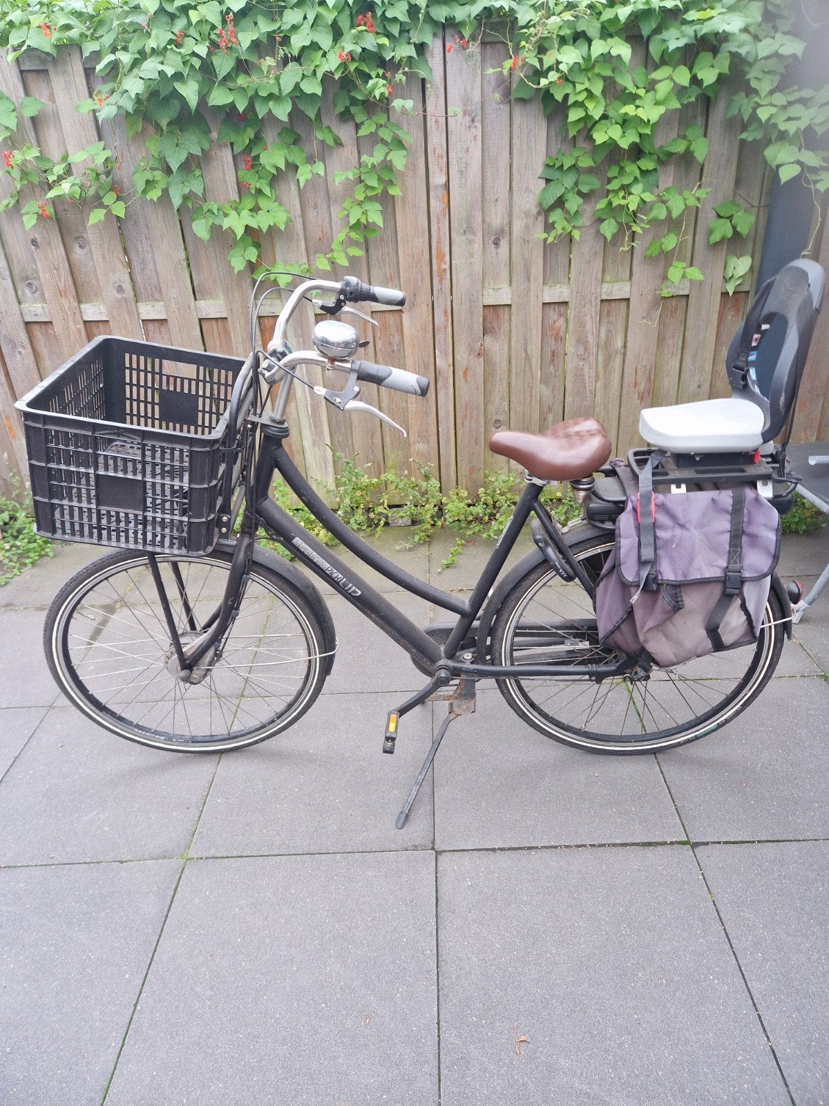 Stevige  electrische damesfiets met kinderzitje en mand, Overige merken, Terugtraprem, Versnellingen, Ophalen of Verzenden
