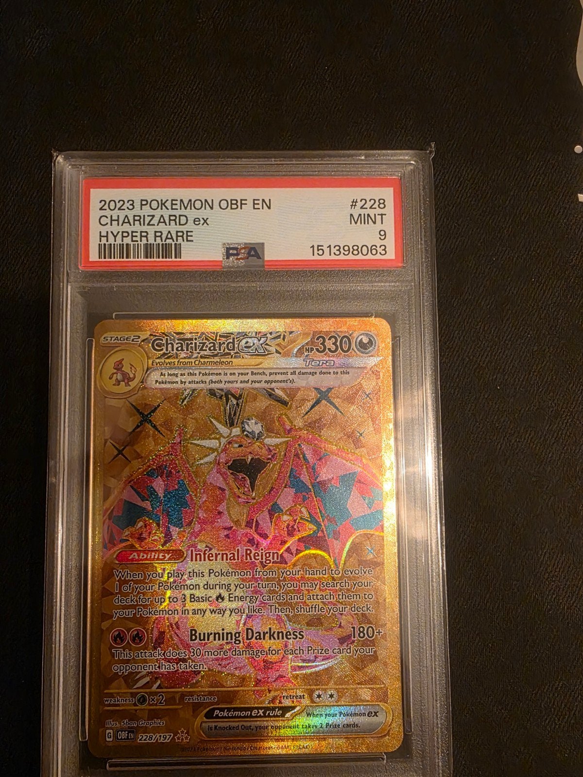 Charizard ex #228 PSA 9 Slab - Hyper Rare Pokémon Kaart, Ophalen of Verzenden, Zo goed als nieuw, Losse kaart, Foil