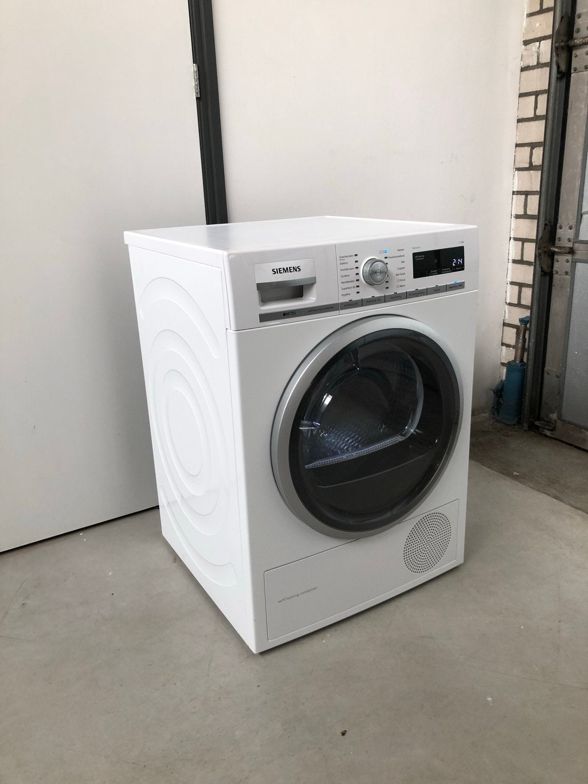 Foto 4 van Siemens IQ700 Homeprofessional Warmtepompdroger 9KG A+++