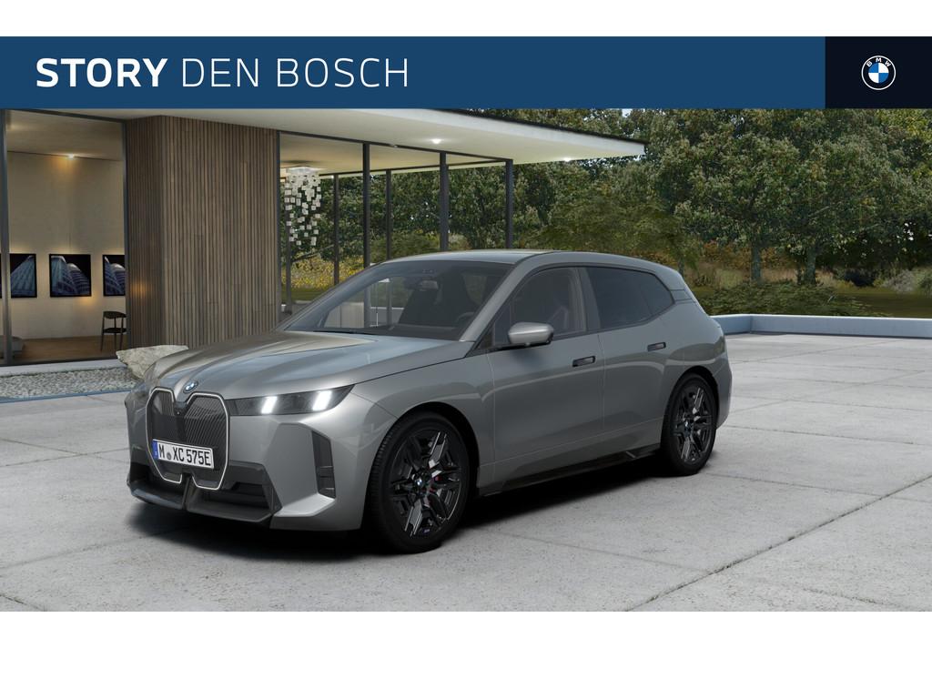 BMW iX xDrive45 M Sport / Trekhaak / Adaptief onderstel / St, Automaat, Zwart, IX, Leder