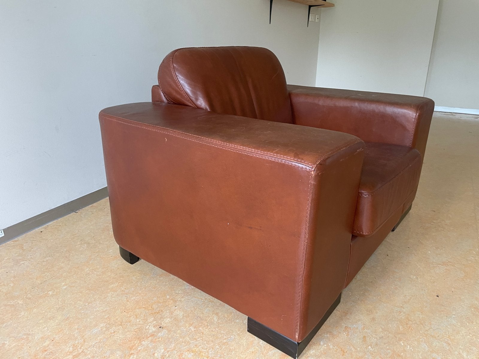 Leren fauteuil - Comfortabele cognac kleurige stoel, Ophalen, Gebruikt, 100 tot 125 cm, Leer