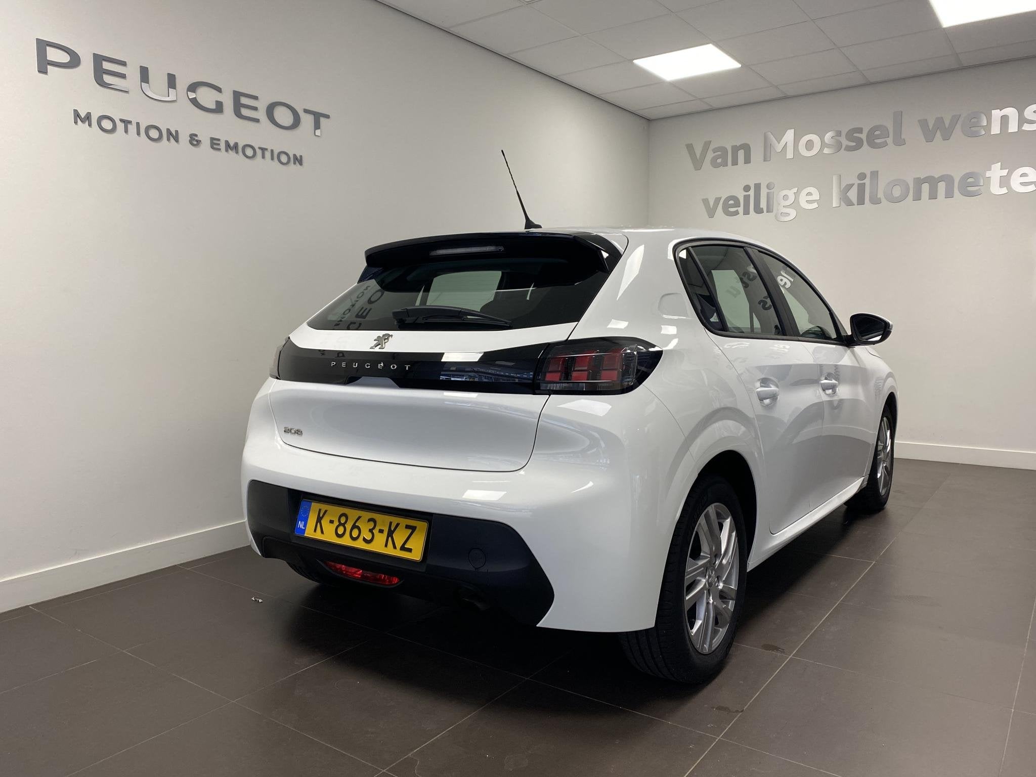 Peugeot 208 1.2 PureTech Active | Apple Carplay/Android Auto, Auto's, Voorwielaandrijving, 12 maanden, Stof, Euro 6