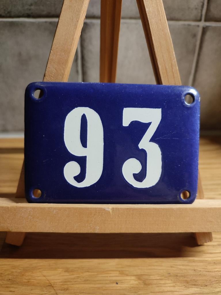 Antiek emaille huisnummer 93, Ophalen of Verzenden