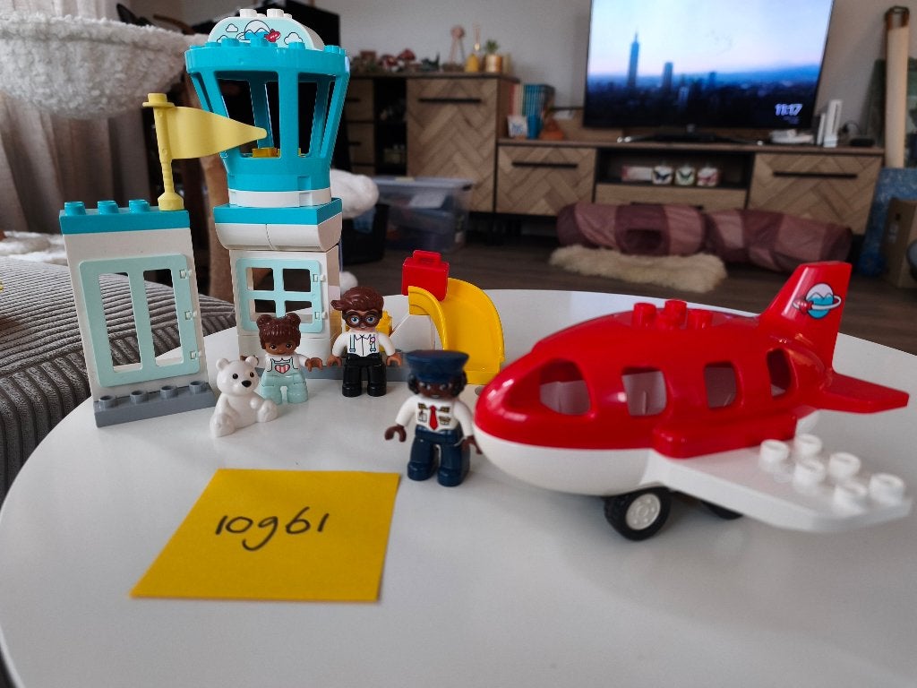 Lego Duplo 10961 Vliegveld en vliegtuig, Kinderen en Baby's, Ophalen, Gebruikt, Compleet, Duplo
