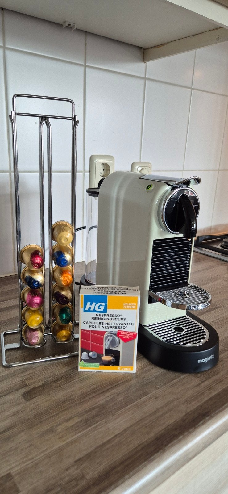 Nespresso Magimix CitiZ M196 CN crème/wit + capsulehouder, Witgoed en Apparatuur, Koffiemachine, Ophalen of Verzenden, Zo goed als nieuw
