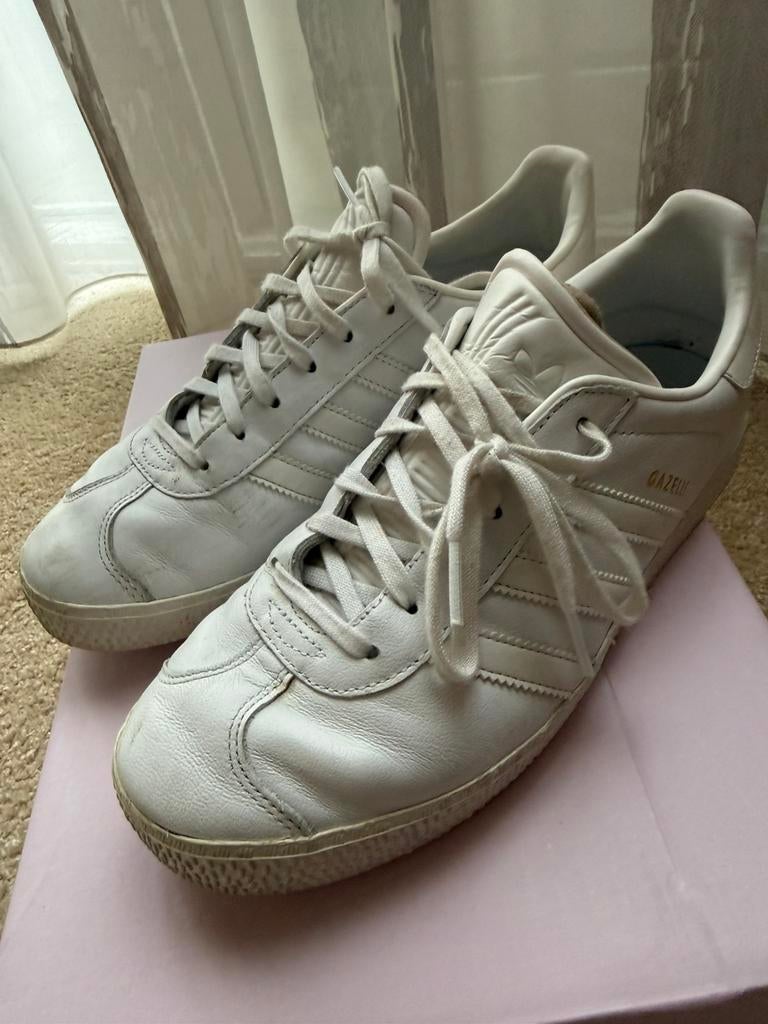 Adidas gazelle wit 38 2/3, Wit, Ophalen of Verzenden, Sneakers of Gympen, Zo goed als nieuw