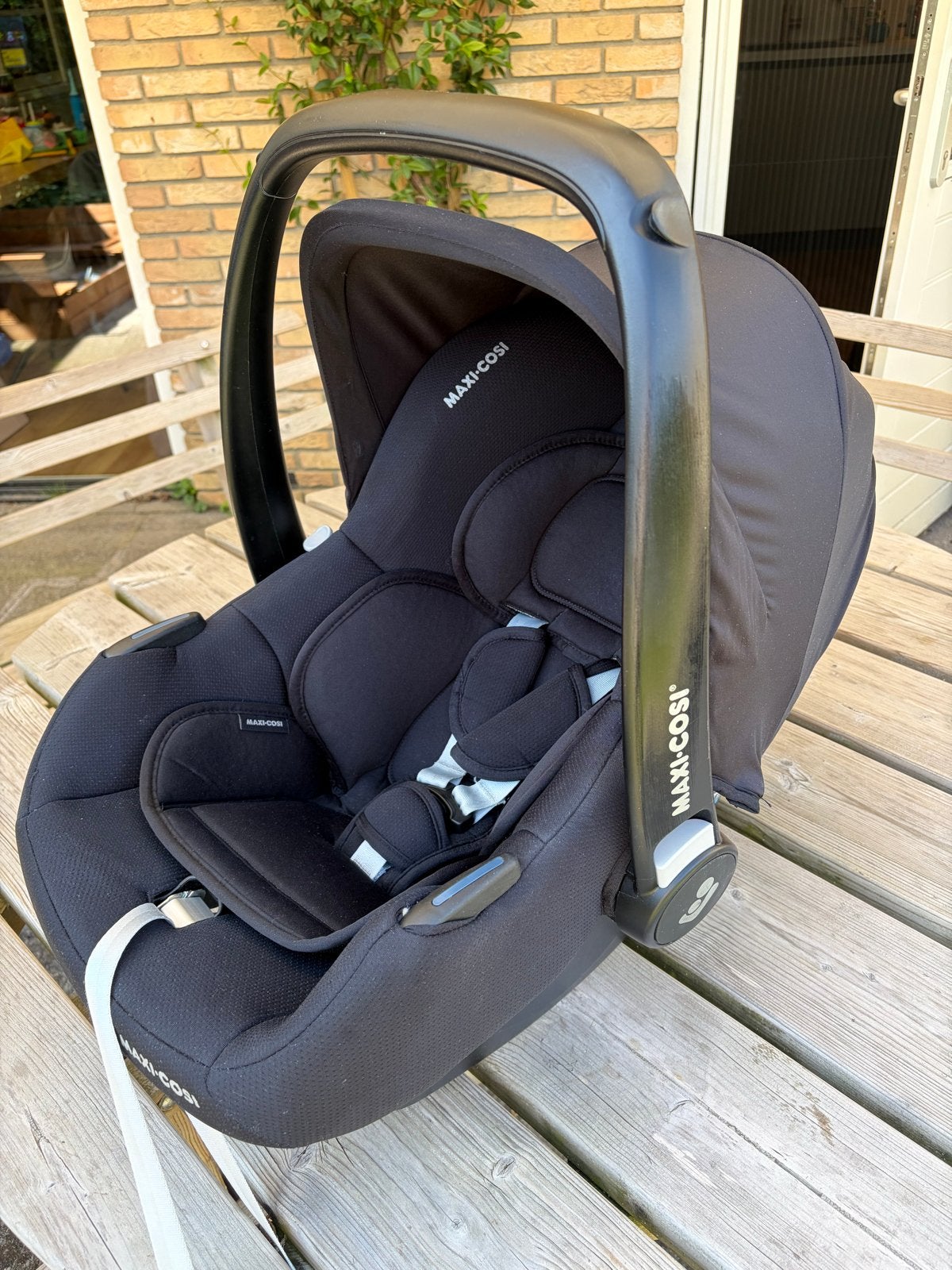 Maxi-Cosi autostoel met Isofix base, Kinderen en Baby's, Autostoeltjes, Ophalen, Autogordel of Isofix, Zijbescherming, Zo goed als nieuw