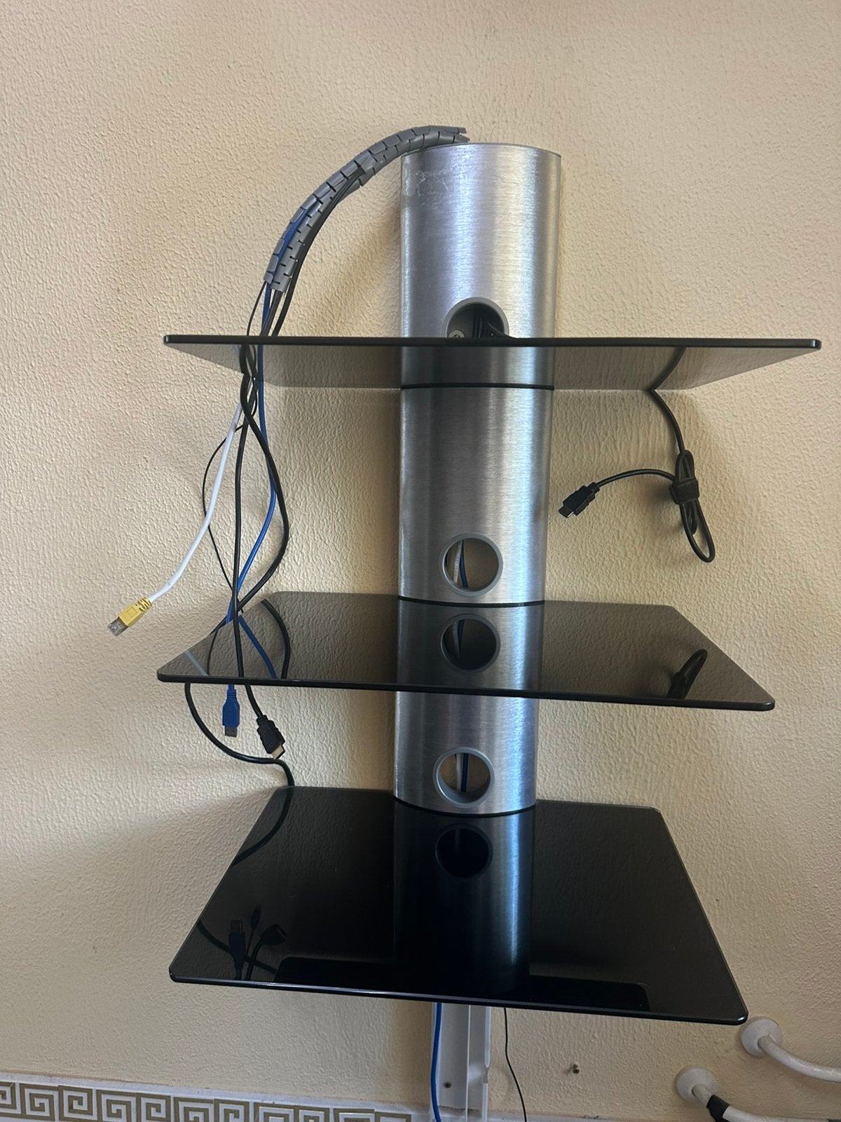 Muurbeugel met 3 planken voor A/V apparaten / Zilver, Ophalen of Verzenden, Zo goed als nieuw