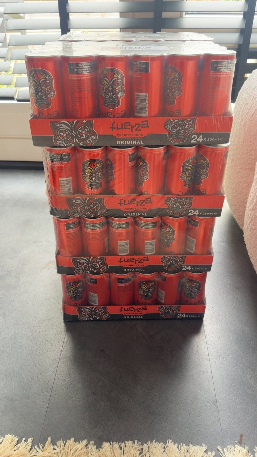 Fuerza energiedrank €14 per tray incl. statiegeld twv €3,60, Ophalen of Verzenden