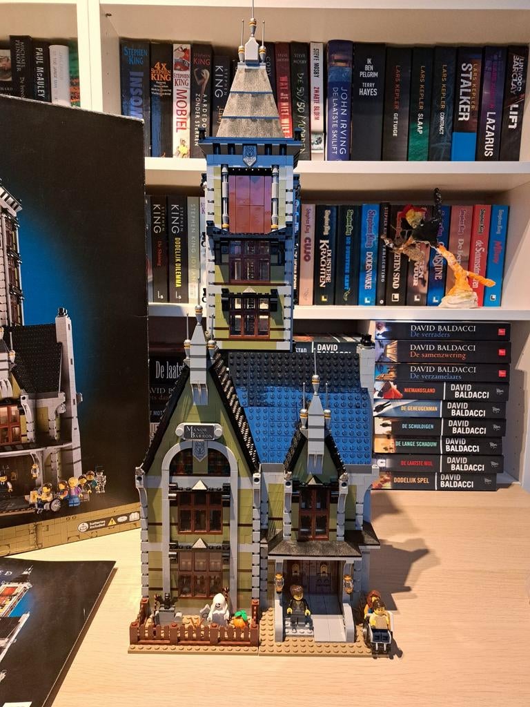 Lego 10273  haunted house., Ophalen of Verzenden, Zo goed als nieuw