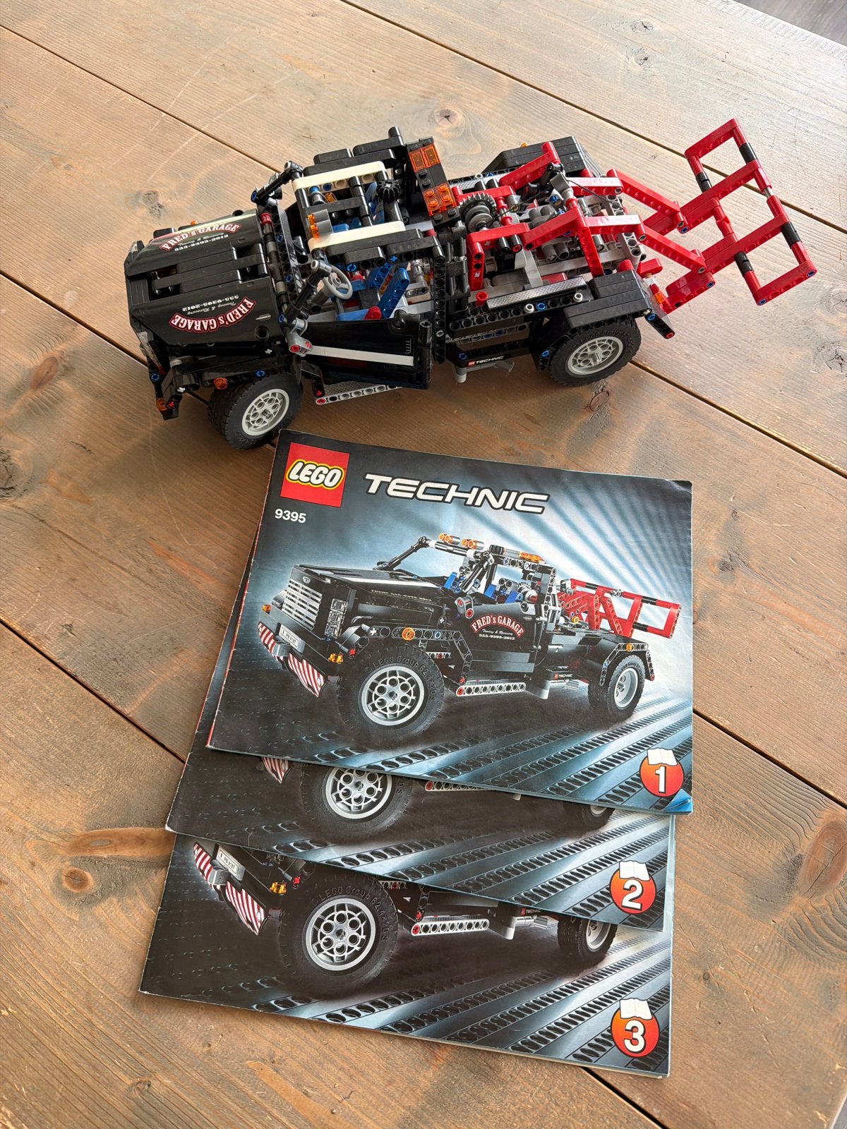 LEGO Technic 9395 Sleepwagen Fred's Garage, Gebruikt, Lego, Ophalen of Verzenden, Technic