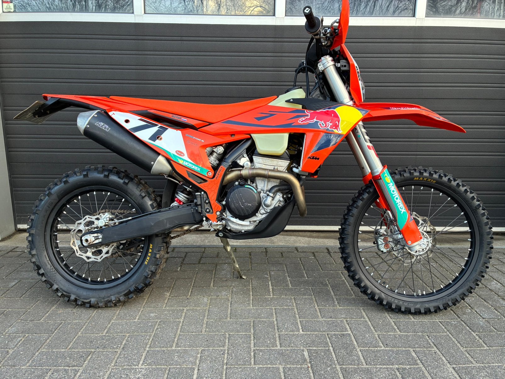 KTM 350 EXC-F 2025 Model - Slechts 803 KM en 22 uur gelopen.
