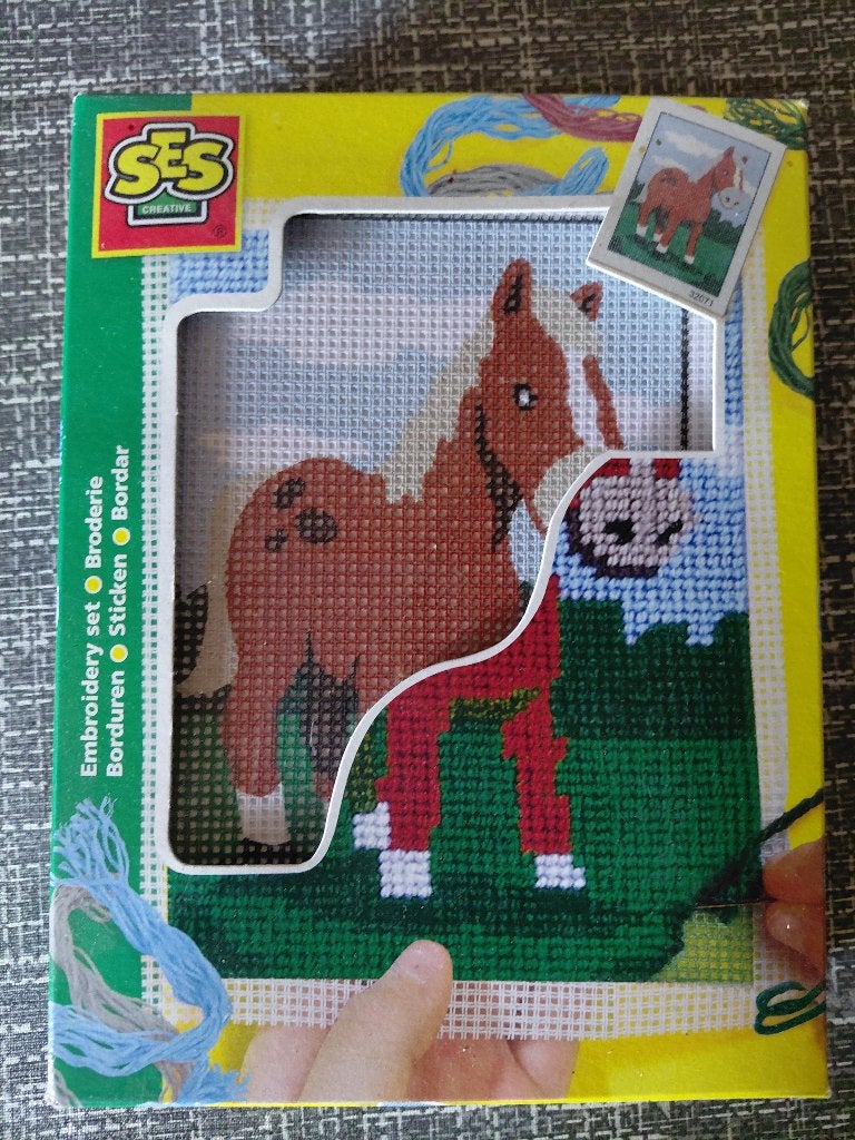 Ses borduren paard, Kinderen en Baby's, Speelgoed | Educatief en Creatief, Ophalen of Verzenden, Nieuw