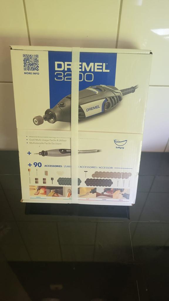 Dremel 3200 met 90+ accessoires - Nieuw in doos, Ophalen of Verzenden, Nieuw