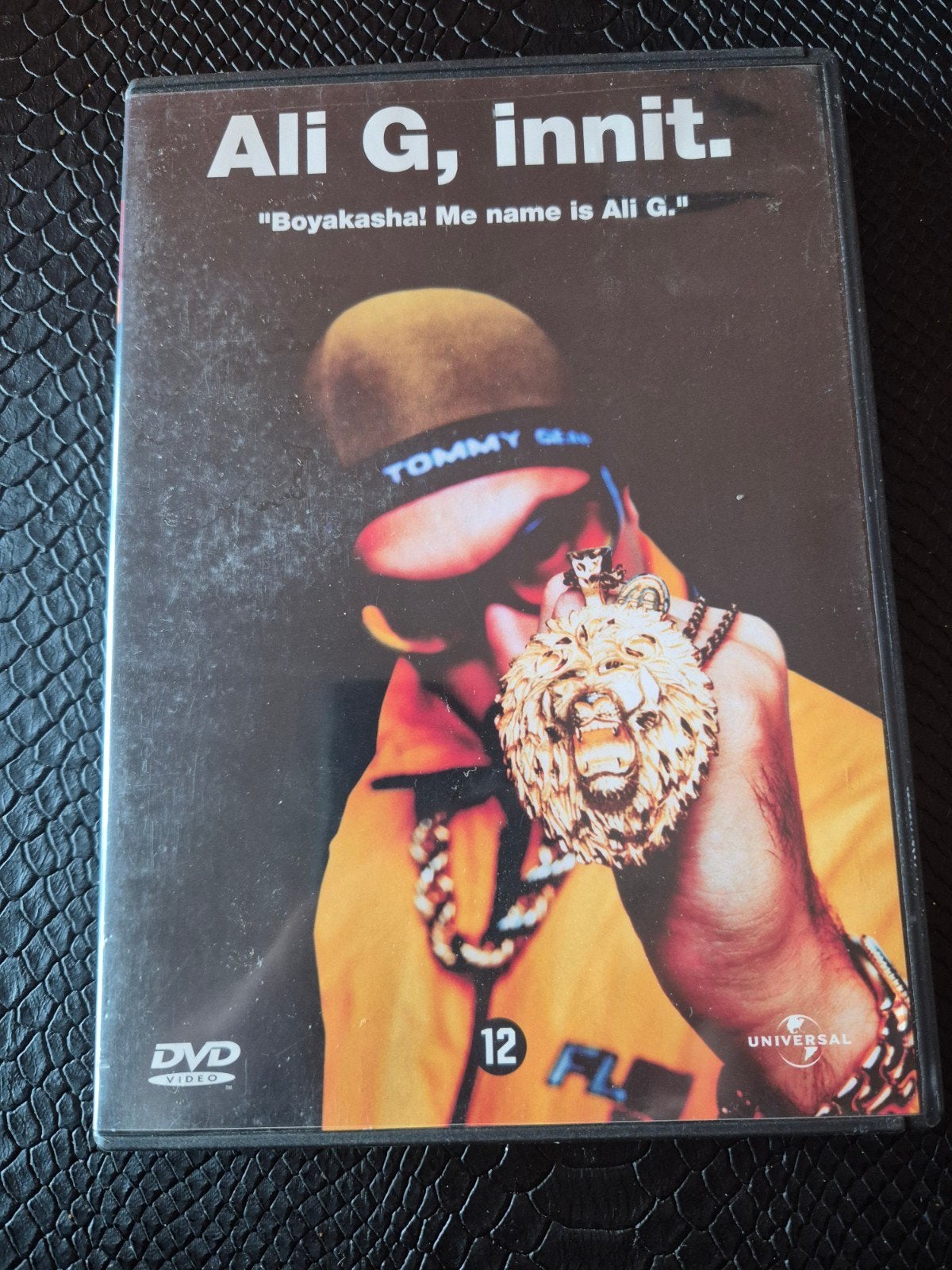 Ali G, innit., Vanaf 12 jaar, Ophalen of Verzenden, Zo goed als nieuw, Stand-up of Theatershow