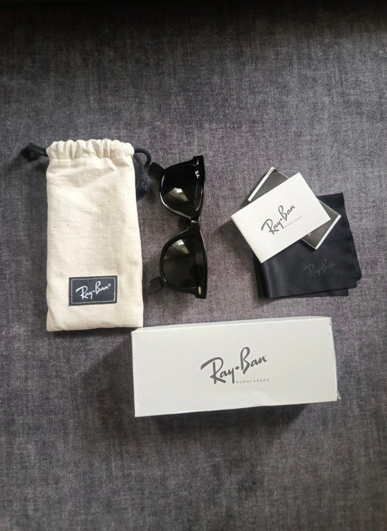 Ray-Ban Classic Wayfarer 2140 Bio acetate Frame, Zonnebril, Zwart, Ophalen of Verzenden, Zo goed als nieuw