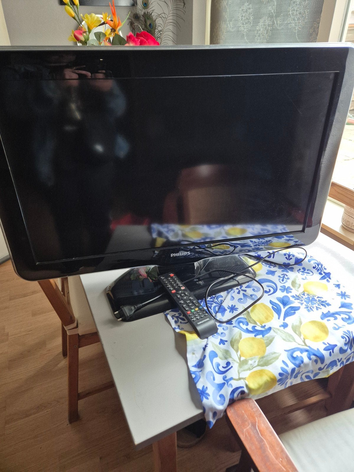 Philips TV - Compact en Functioneel, Ophalen, Philips, Gebruikt, 50 Hz