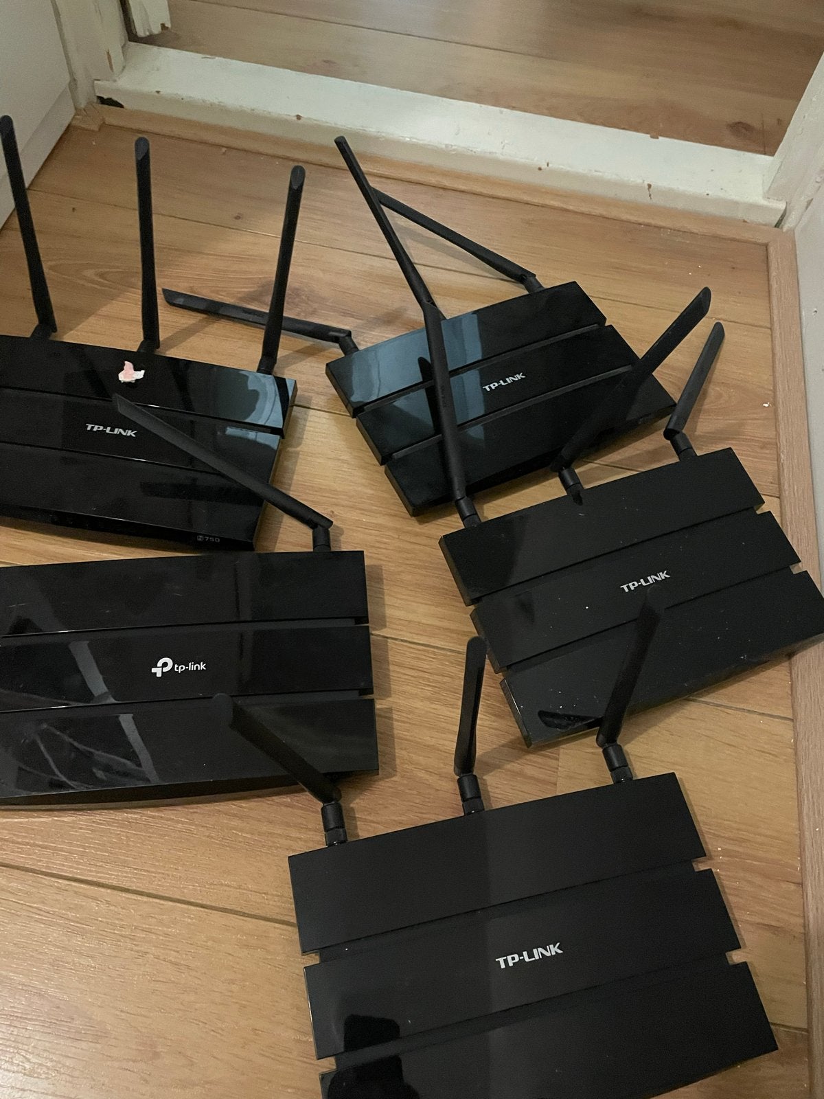 5 stuks. TP-Link routers met OpenWrt ondersteuning, Computers en Software, Ophalen of Verzenden, Gebruikt, Router