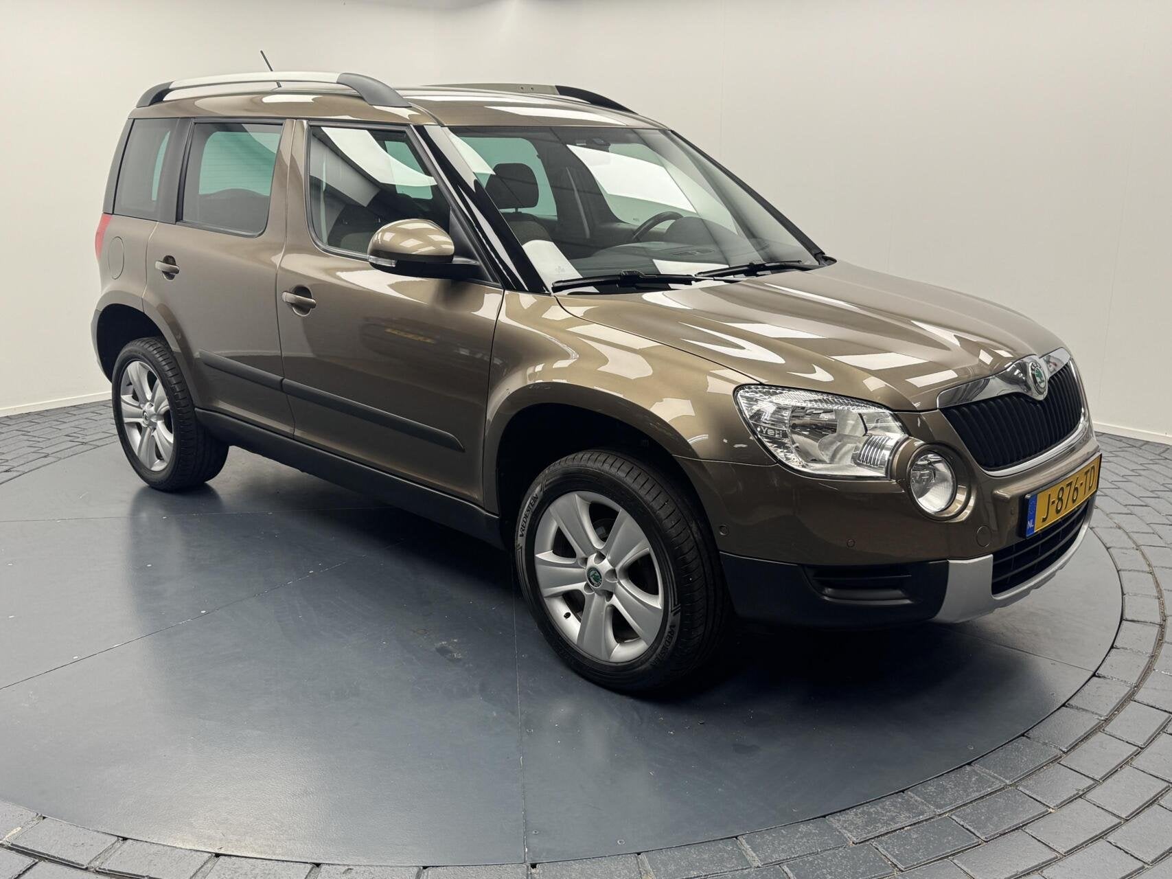 Skoda Yeti 1.2 TSI Comfort Automaat-Afn.Trekhaak-Cr.contr-Cl, Auto's, Skoda, Euro 5, Stof, Gebruikt, 4 cilinders