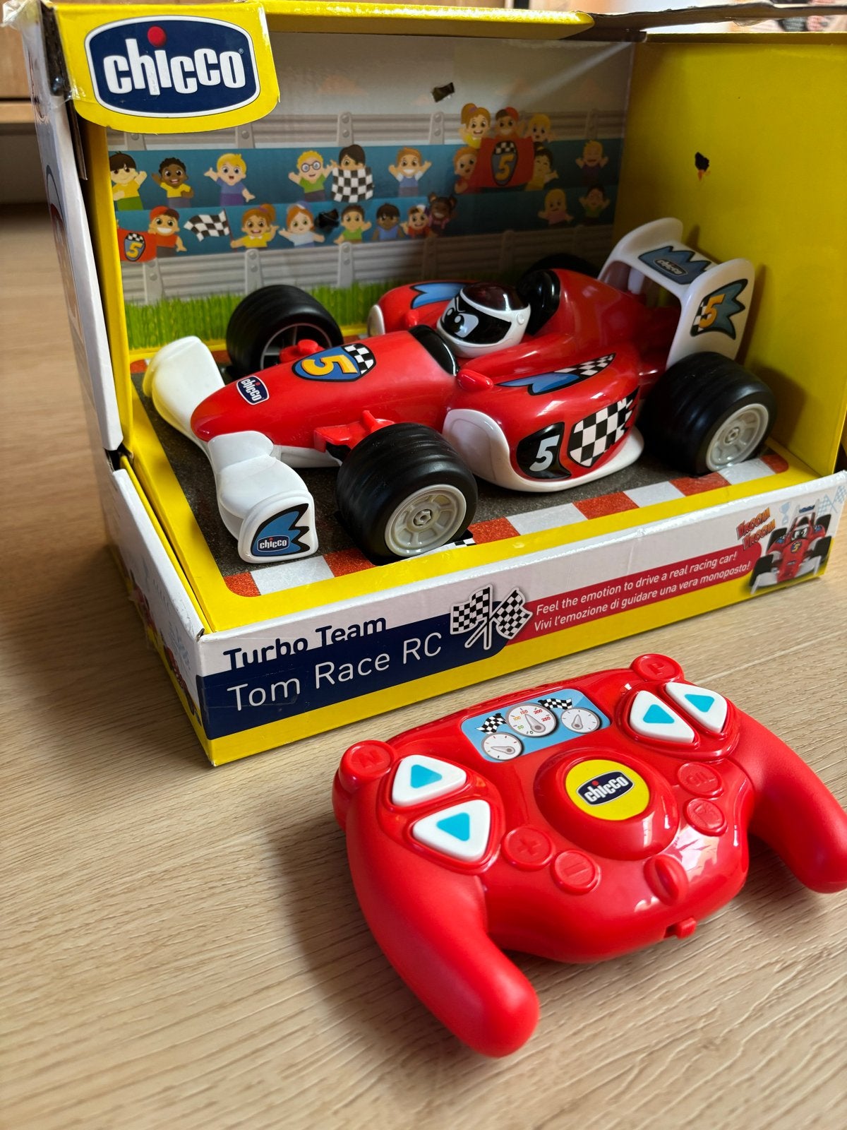Chicco bestuurbare auto, Kinderen en Baby's, Speelgoed | Speelgoedvoertuigen, Ophalen of Verzenden, Nieuw, Afstandsbediening