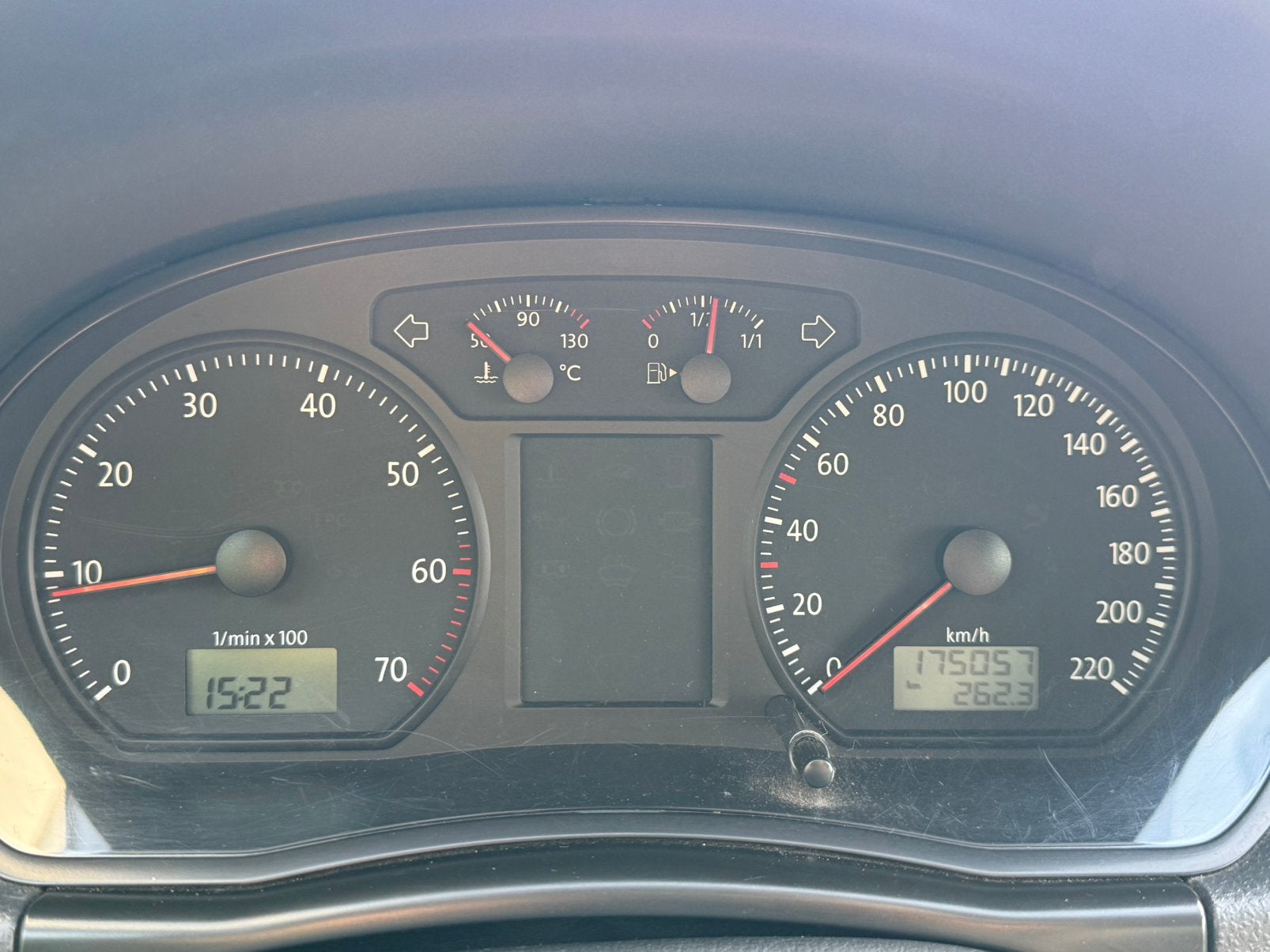 Foto 16 van Volkswagen Polo 1.2 Esyline 2008 Grijs Nieuwe Apk