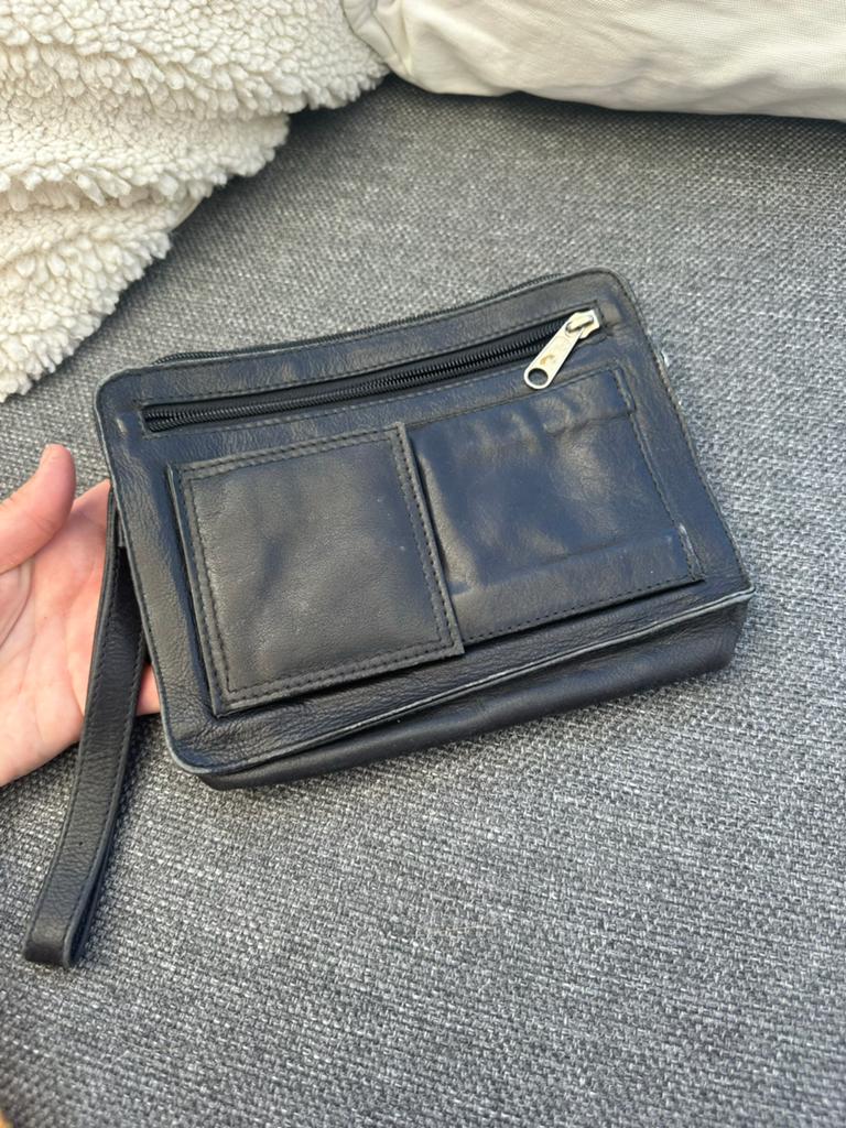 Zwart Leren Etui / Tasje, Ophalen of Verzenden, Gebruikt, Zwart, Overige typen