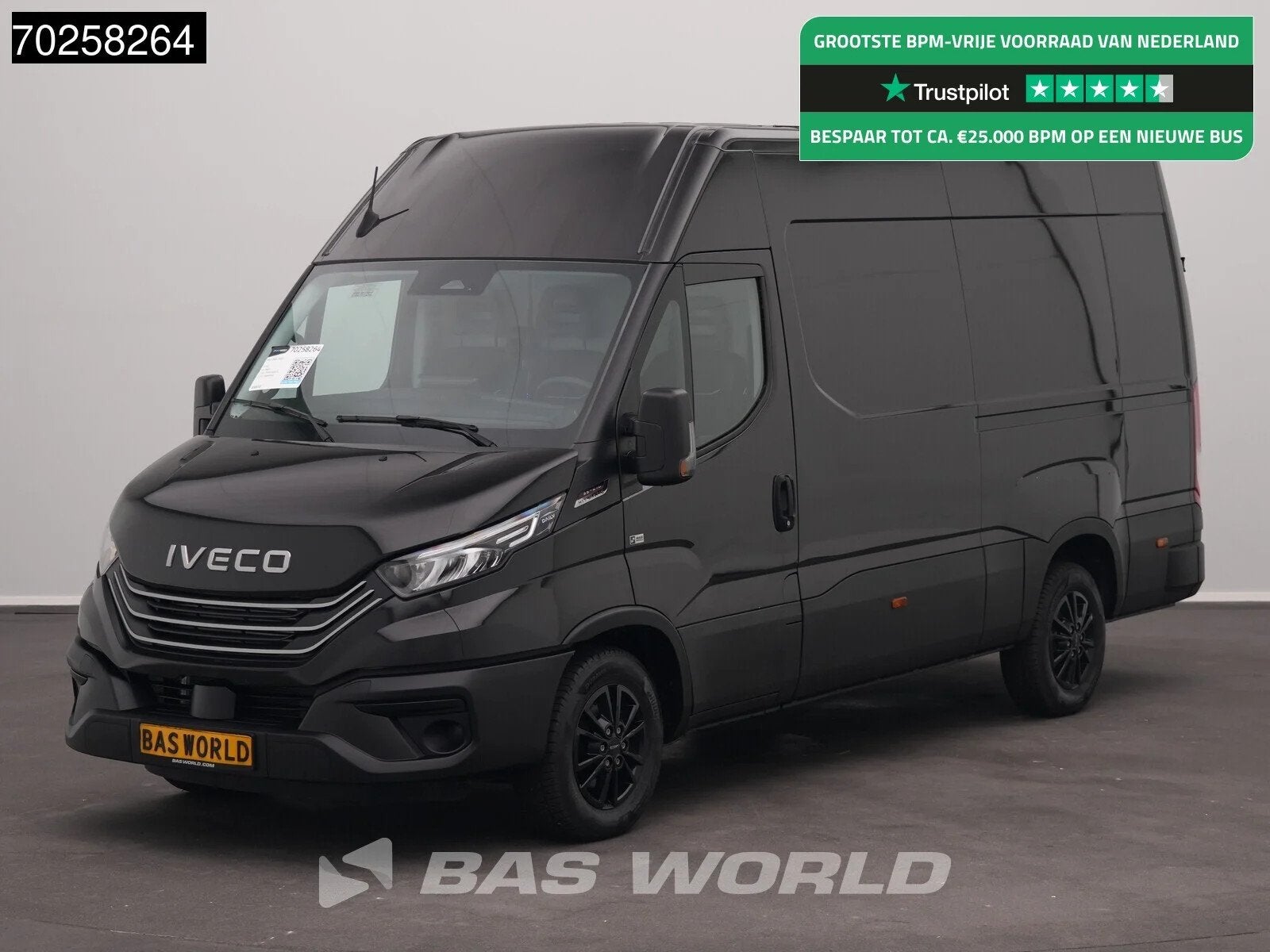 Iveco Daily 35S21 210PK 3.0L Automaat Black Ed. 2025 model L, Auto's, Automaat, Stof, Euro 6, 4 cilinders